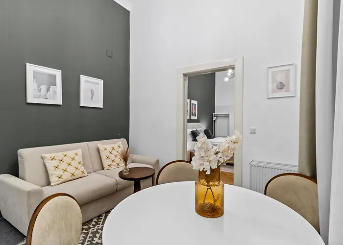 Cozy 1-br - - 5min To Metro U3 And Stadtpark Apartment